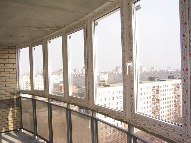 Недорогое остекление общего балкона Подольск